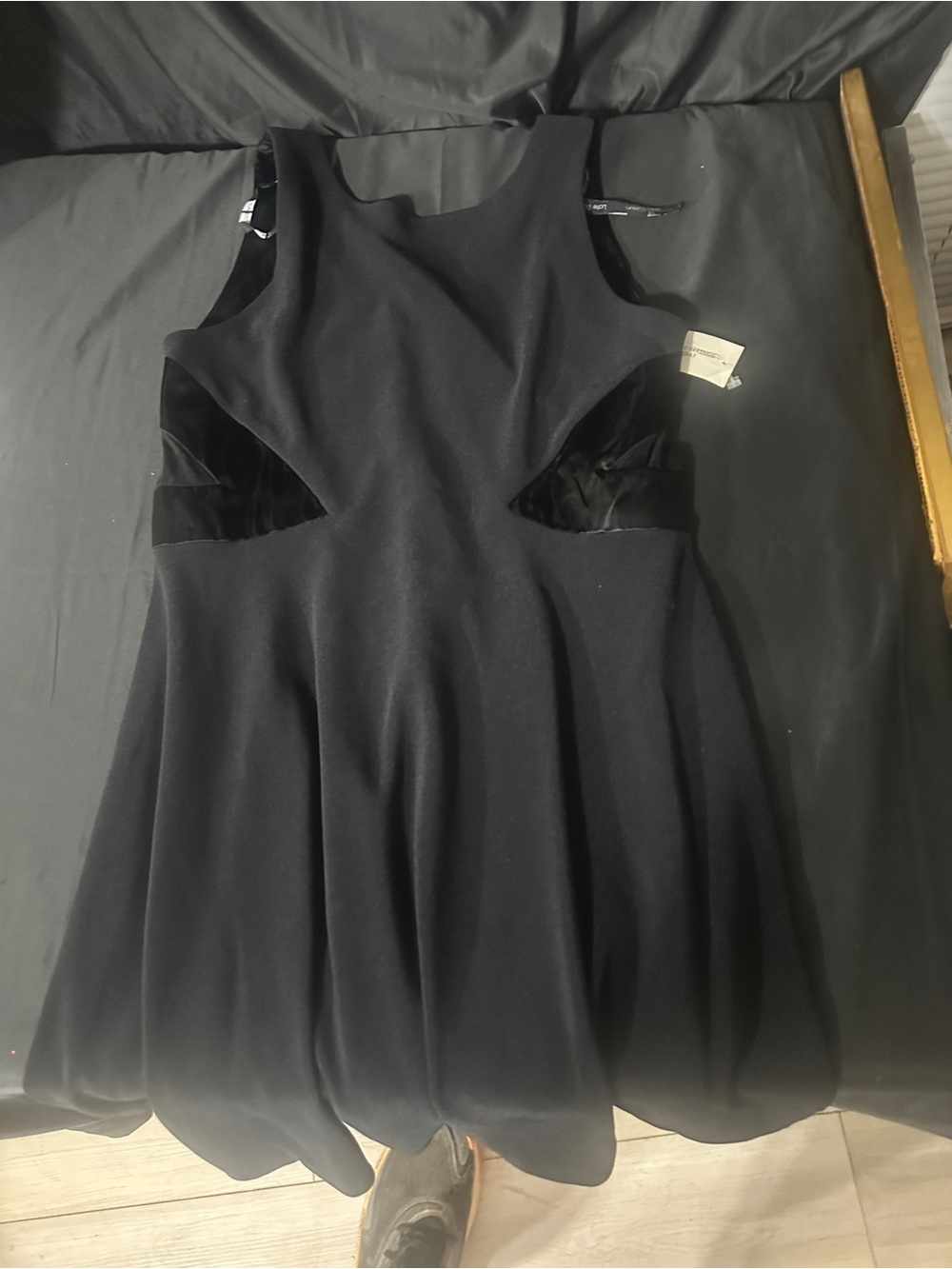 Sleeveless late edition cocktail dress-NWT-size 14-#623